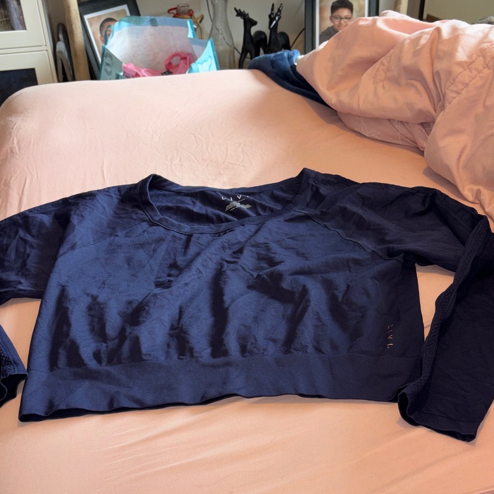 Livi Active Top 26/28 Lane Bryant Athletic Cropped Plus Size Women’s Fits 22/24